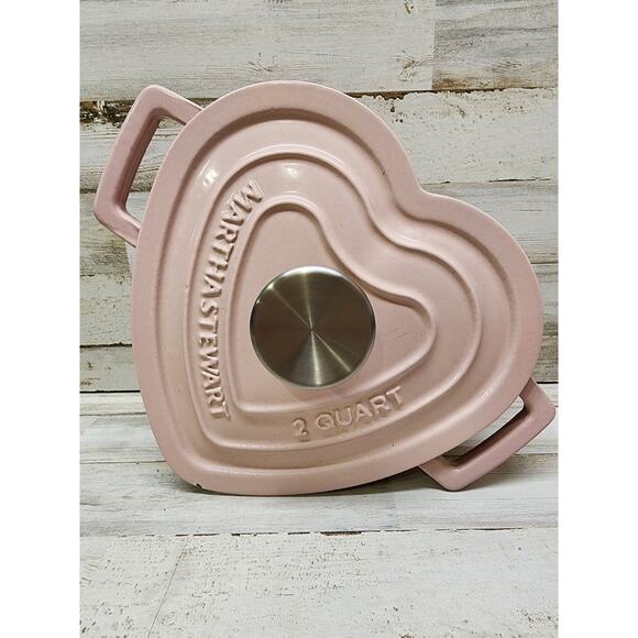 Martha Stewart 2 Quart Enameled Cast Iron Pink Heart Dutch Oven - Picture 1 of 13